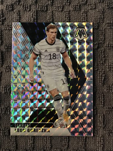 Leon Goretzka 2021 Panini Mosaic Silver Mosaic Prizm