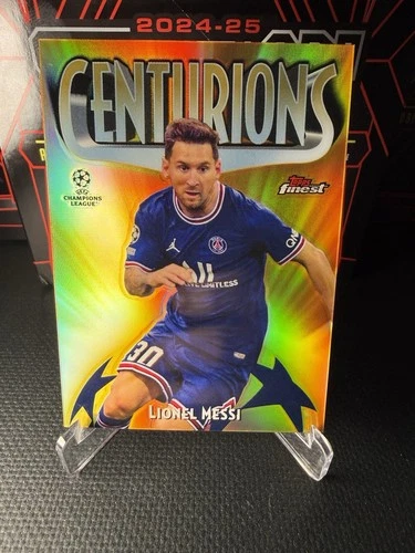 Lionel Messi 2021 Topps Finest Gold /50