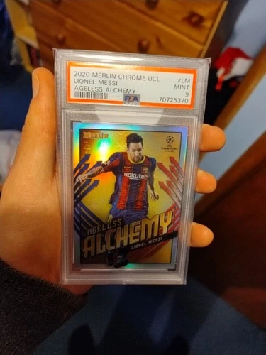 Lionel Messi 2020 Panini Merlin Chrome UCL