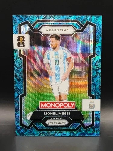 Lionel Messi 2022 Panini Prizm Blue