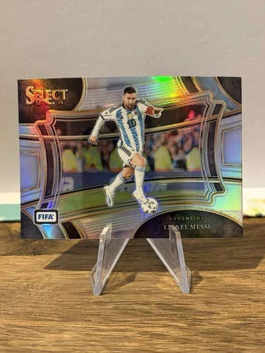 Lionel Messi 2023 Panini Select Silver #221