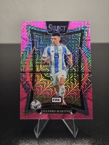 Lisandro Martinez 2024 Panini Select FIFA Pink Mojo Prizm /299