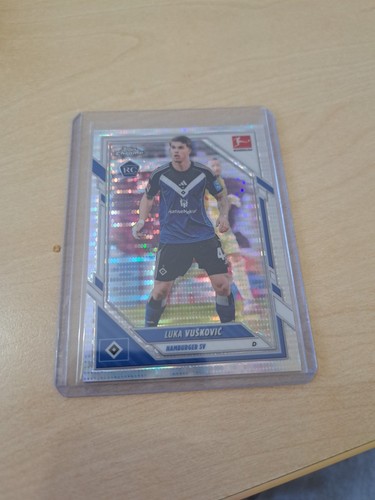 Luca Vuskovic 2025 Topps Chrome Bundesliga Pulsar Refractor