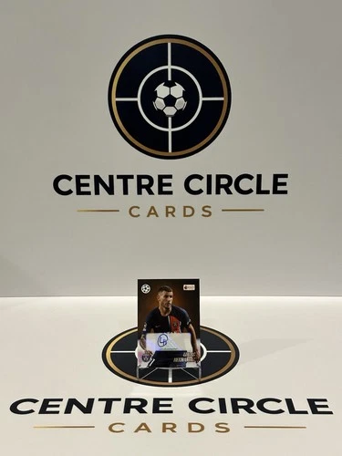 Lucas Hernández 2023 Panini Merlin Heritage