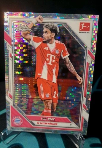 Luis Diaz 2025 Topps Chrome Pulsar Refractor