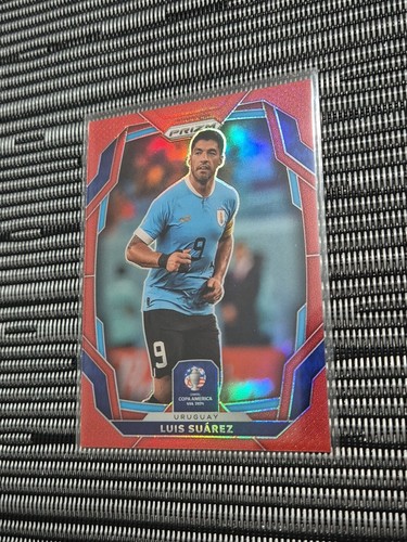 Luis Suarez 2024 Panini Prizm Red /199