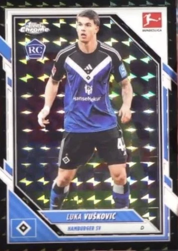 Luka Vuskovic 2025 Topps Chrome Bundesliga Black Wave /10