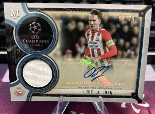 Luuk de Jong 2018 Topps Museum Sapphire /75