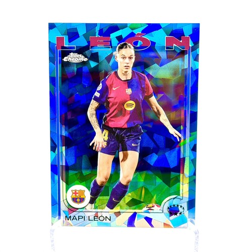 Mapi León 2024 Topps Chrome UEFA Women's Champions League Sapphire
