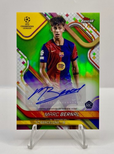 Marc Bernal 2024 Topps Finest UEFA True Green /99