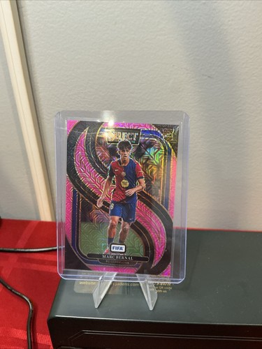Marc Bernal 2024 Panini Select FIFA Pink Mojo /299