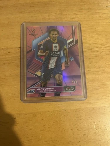 Marquinhos 2022 Topps Finest Pink Vaporwave /3