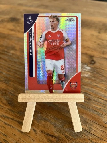 Martin Odegaard 2026 Topps Chrome Prism Refractor