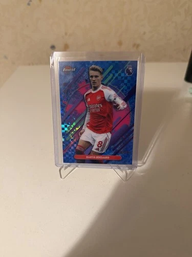 Martin Odegaard 2025 Topps Finest Blue /49