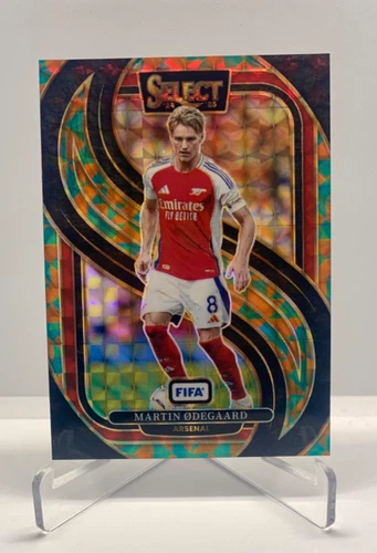 Martin Odegaard 2024 Panini Select FIFA Prizm /15