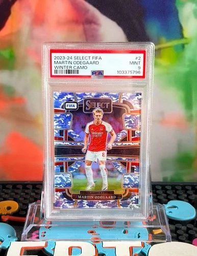 Martin Odegaard 2023 Panini Select FIFA Winter Camo Prizm /99