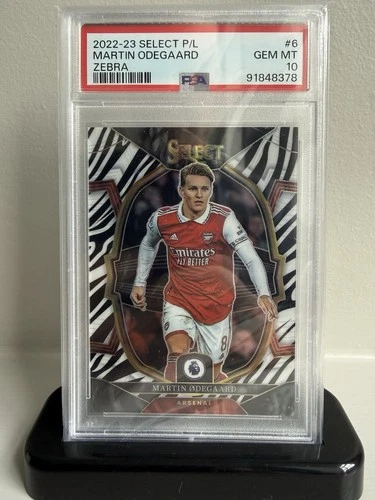 Martin Odegaard 2022 Panini Select Zebra Prizm /25