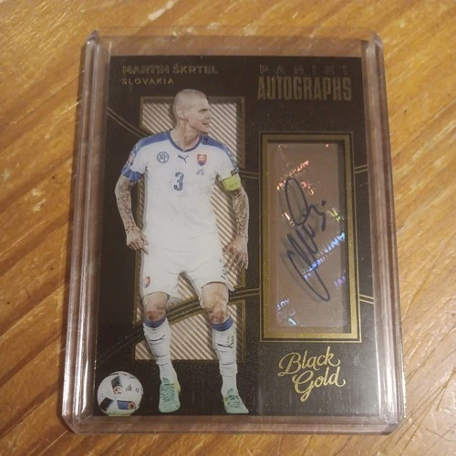 Martin Skrtel 2016 Panini Black Gold