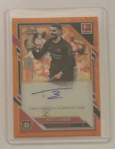 Martin Terrier 2025 Topps Bundesliga Chrome Gold /25