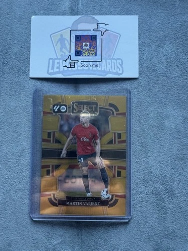 Martin Valjent 2023 Panini Select Gold Mojo Prizm /10