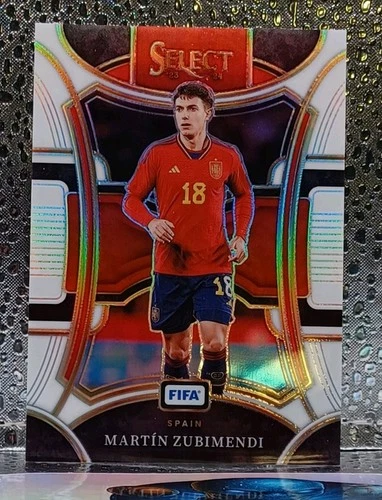 Martín Zubimendi 2023 Panini Select White Prizm /20