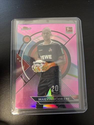 Marvin Schwäbe 2022 Topps Finest /300