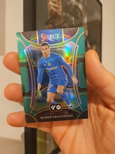 Mason Greenwood 2023 Panini Select Green Prizm /5