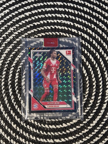 Michael Olise 2025 Topps Chrome Bundesliga Black Geometric /10