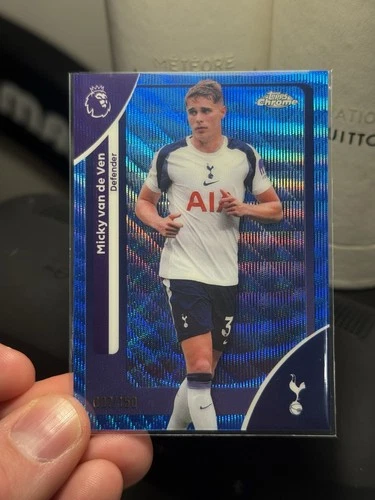 Micky van de Ven 2026 Topps Chrome Colour Match /150