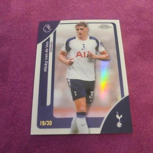 Micky van de Ven 2026 Topps Chrome Premier League White Refractor /30