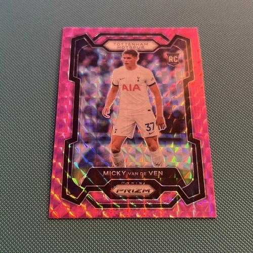 Micky van de Ven 2023 Panini Prizm Pink Refractor #126