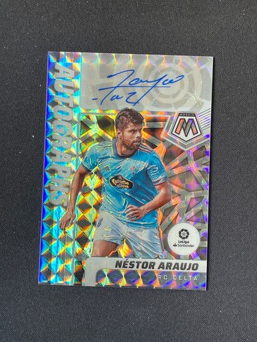 Nestor Araujo 2021 Panini Mosaic Mosaic Prizm
