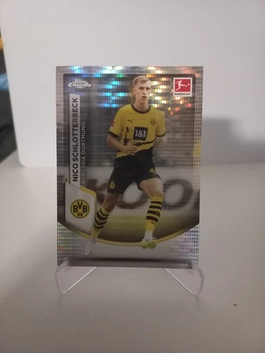 Nico Schlotterbeck 2023 Topps Chrome Bundesliga Refractor