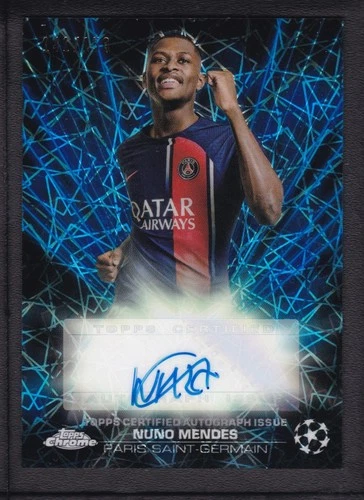 Nuno Mendes 2024 Topps Cromo UEFA Champions League Azul 141/150