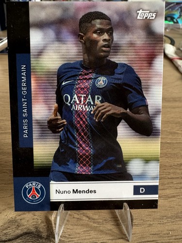 Nuno Mendes 2025 Topps PSG Team Set