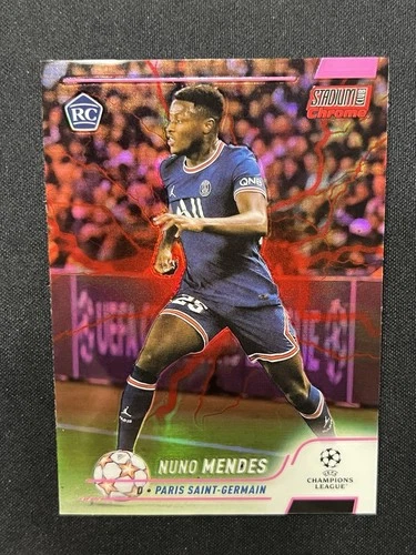 Nuno Mendes 2021 Topps Stadium Club Chrome Rosa Rosso Carica Elettrica