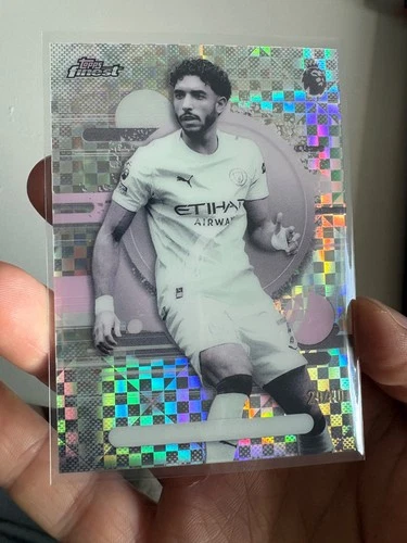 Omar Marmoush 2026 Topps Finest Pearl Checkerboard Refractor /40