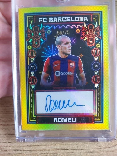 Oriol Romeu 2023 Topps Barcelona Year of The Dragon Gold /75