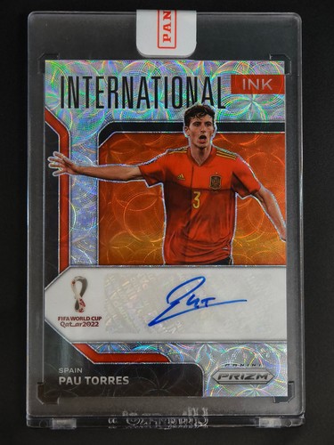 Pau Torres 2022 Panini Prizm FIFA World Cup