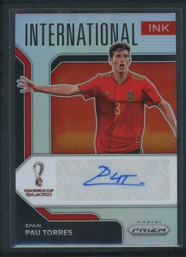 Pau Torres 2022 Panini Prizm FIFA World Cup Qatar Silver /199