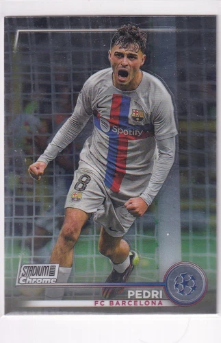 Pedri 2022 Topps Chrome Stadium Club