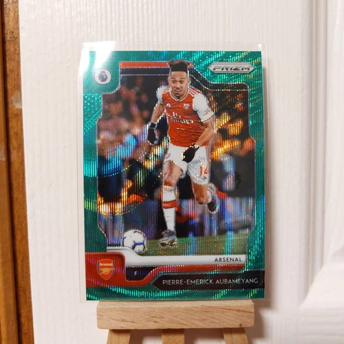 Pierre-Emerick Aubameyang 2019 Panini Prizm Green Wave