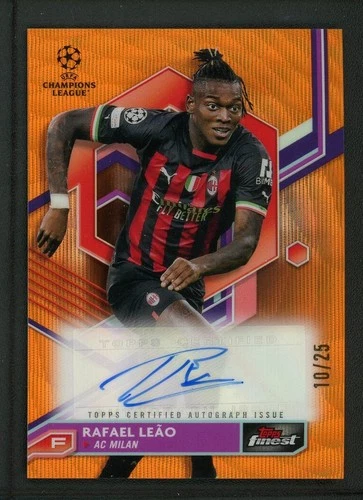 Rafael Leão 2023 Topps Finest Orange Wave /25
