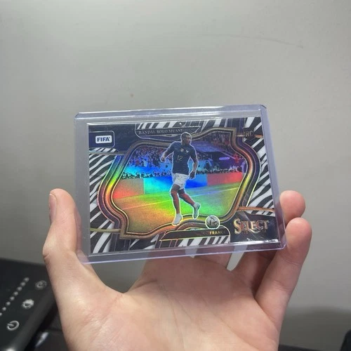 Randal Kolo Muani 2022 Panini FIFA Select Zebra /25