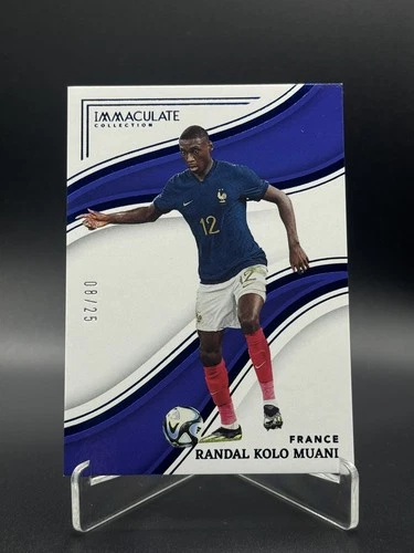 Randal Kolo Muani 2023 Panini Immaculate Blue /25
