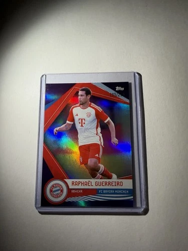 Raphael Guerreiro 2023 Topps FC Bayern München /299