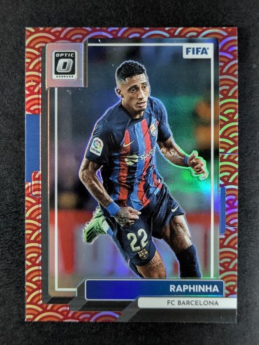 Raphinha 2022 Panini Donruss Photon Prizm
