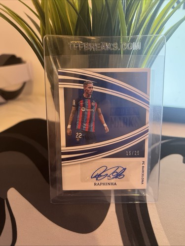 Raphinha 2022 Panini Immaculate Collection /25