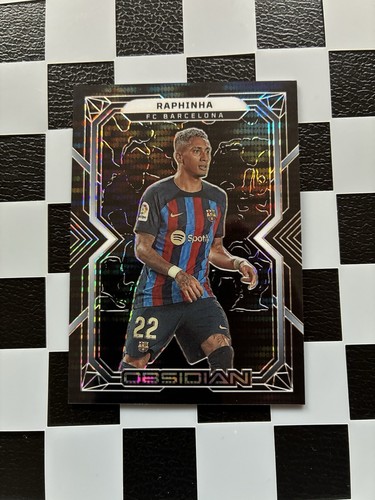 Raphinha 2022 Panini Obsidian White Pulsar /11