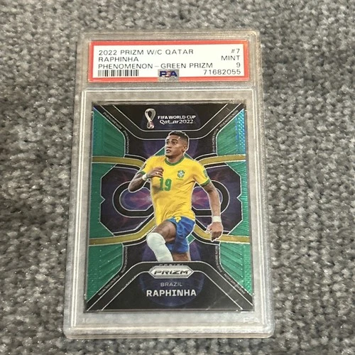 Raphinha 2022 Panini Prizm World Cup Green Prizm /5